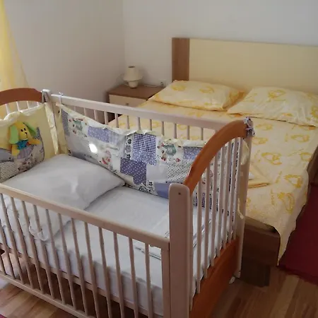 Apartment Karla Jadrtovac